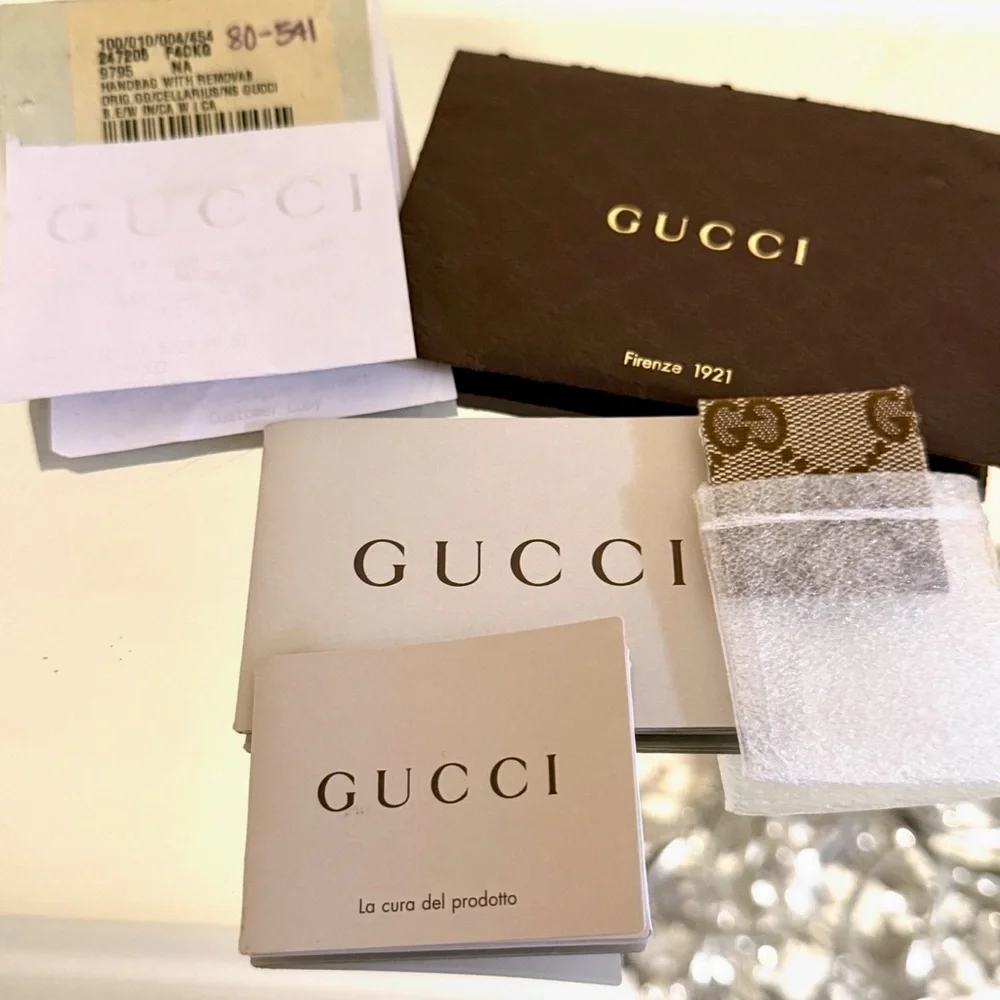 💫👜 Authentic Gucci Boston Bag - Picture 16 of 16